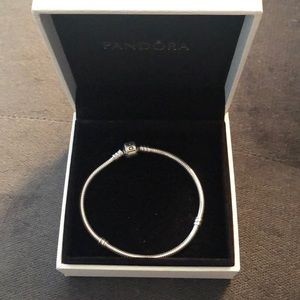 Pandora bracelet 7.3